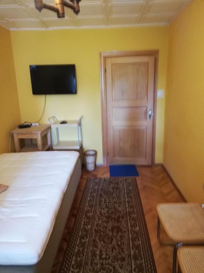 U Sowy Hotel Kolobrzeg Exterior photo